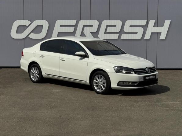 Volkswagen Passat B7 с пробегом 2011 года, цена 779 000 рублей, 352764 км, седан, Автокод Объявления