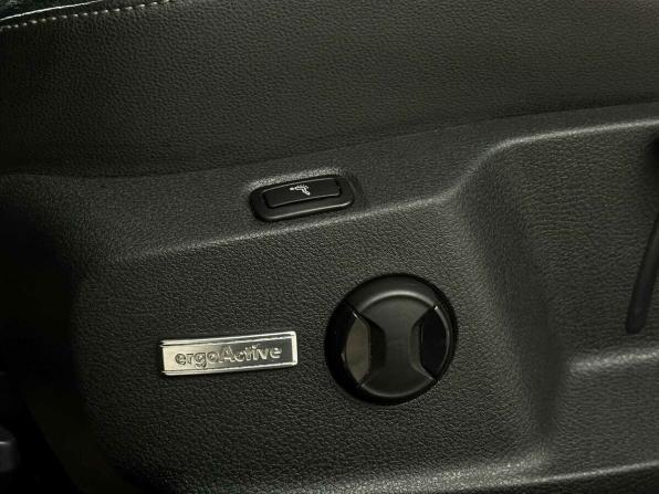 Volkswagen Golf VII с пробегом 2013 года, цена 1 189 900 рублей, 121848 км, хэтчбек, Автокод Объявления