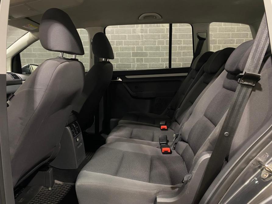 Volkswagen Touran I Рестайлинг 2 Челябинск  - изображение 13