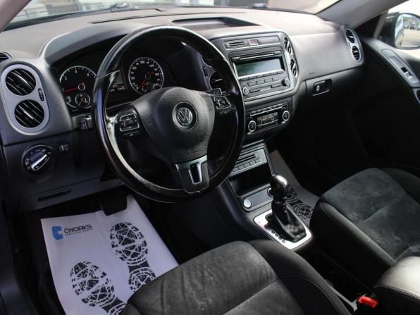 Volkswagen Tiguan I Рестайлинг с пробегом 2013 года, цена 979 300 рублей, 286633 км, внедорожник, Автокод Объявления