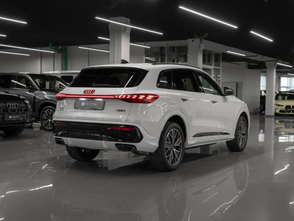 Audi Q5 III с пробегом 2026 года, цена 6 040 000 рублей, 11 км, внедорожник, Автокод Объявления