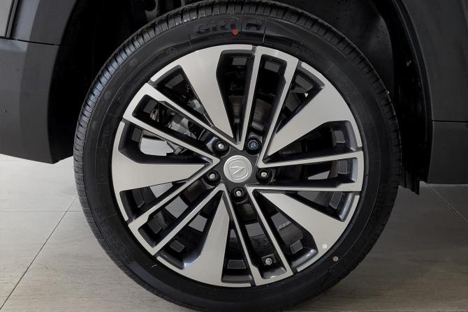 Новый Changan CS35 Plus I Рестайлинг 2025 года, цена 2 379 900 рублей, внедорожник, Автокод Объявления