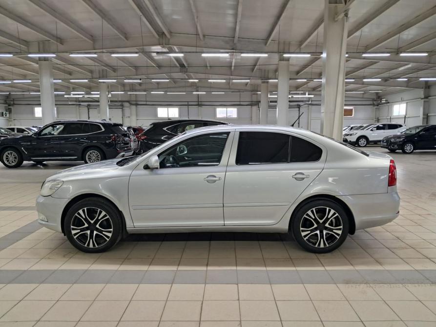 Skoda Octavia II (A5) Рестайлинг Набережные Челны  - изображение 10