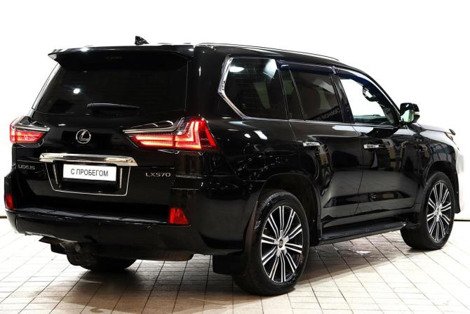 Lexus LX III Рестайлинг 2 с пробегом 2018 года, цена 7 500 000 рублей, 234500 км, внедорожник, Автокод Объявления