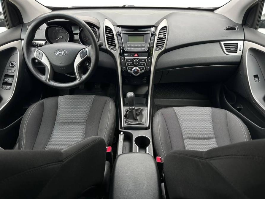 Hyundai i30 II Москва  - изображение 11