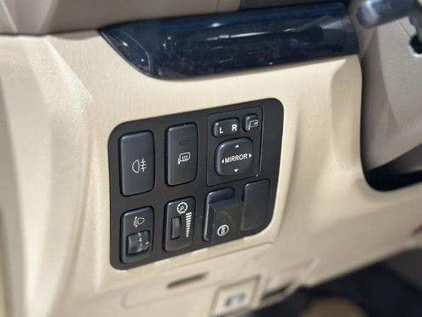 Toyota Land Cruiser Prado 120 Series Рестайлинг с пробегом 2008 года, цена 2 250 000 рублей, 282947 км, внедорожник, Автокод Объявления