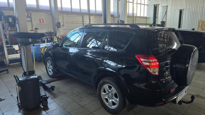 Toyota RAV4 III (XA30) Рестайлинг с пробегом 2011 года, цена 1 017 241 рубль, 355000 км, внедорожник, Автокод Объявления