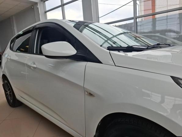 Hyundai Solaris I Рестайлинг с пробегом 2016 года, цена 963 000 рублей, 98000 км, хэтчбек, Автокод Объявления