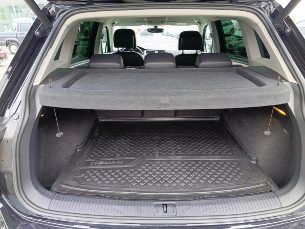 Volkswagen Tiguan II с пробегом 2017 года, цена 2 249 995 рублей, 180778 км, внедорожник, Автокод Объявления