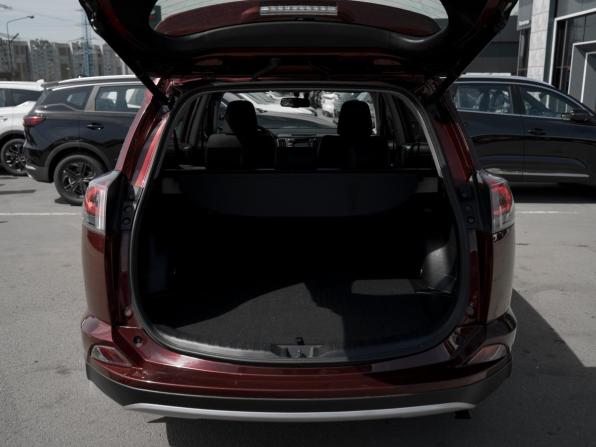 Toyota RAV4 IV (XA40) Рестайлинг с пробегом 2016 года, цена 2 290 000 рублей, 118719 км, внедорожник, Автокод Объявления