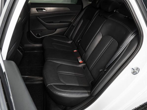 Hyundai Sonata VII (LF) Рестайлинг с пробегом 2019 года, цена 2 049 000 рублей, 71697 км, седан, Автокод Объявления