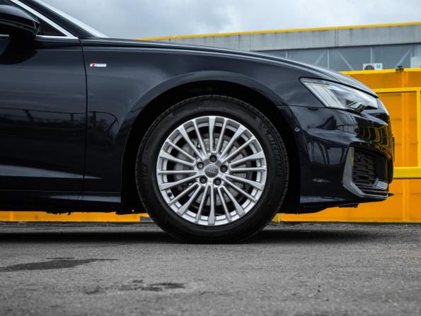 Audi A6 V (C8) с пробегом 2019 года, цена 3 299 999 рублей, 103967 км, седан, Автокод Объявления