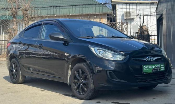 Hyundai Solaris I с пробегом 2012 года, цена 649 000 рублей, 194885 км, седан, Автокод Объявления
