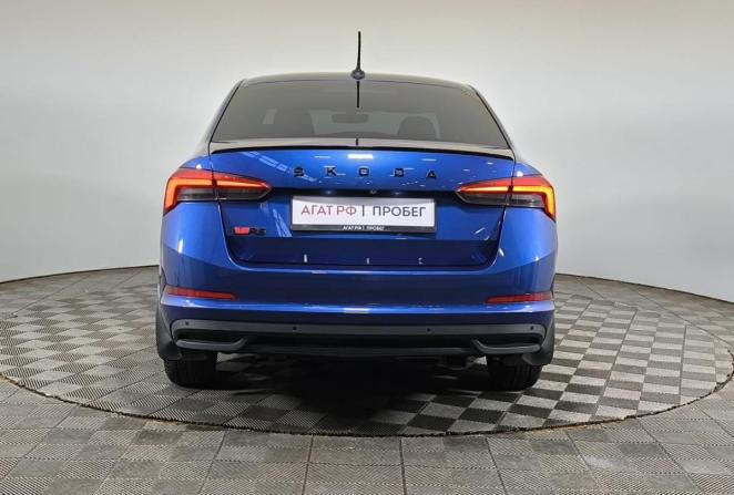 Skoda Rapid II с пробегом 2022 года, цена 1 820 000 рублей, 98819 км, лифтбек, Автокод Объявления
