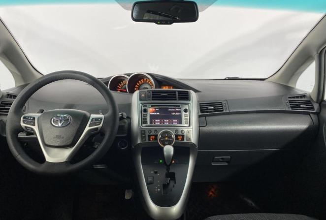 Toyota Verso I с пробегом 2012 года, цена 1 130 000 рублей, 271719 км, компактвэн, Автокод Объявления
