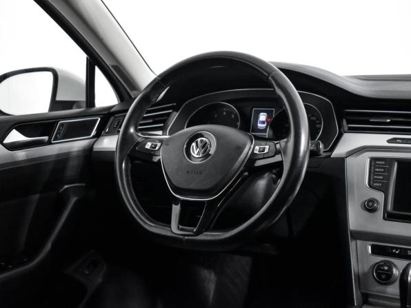 Volkswagen Passat B8 с пробегом 2015 года, цена 1 180 000 рублей, 147089 км, седан, Автокод Объявления