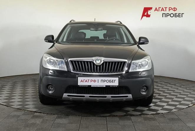 Skoda Octavia II (A5) Рестайлинг с пробегом 2012 года, цена 1 135 000 рублей, 206522 км, универсал, Автокод Объявления