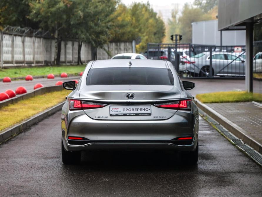 Lexus ES VII Санкт-Петербург  - изображение 7