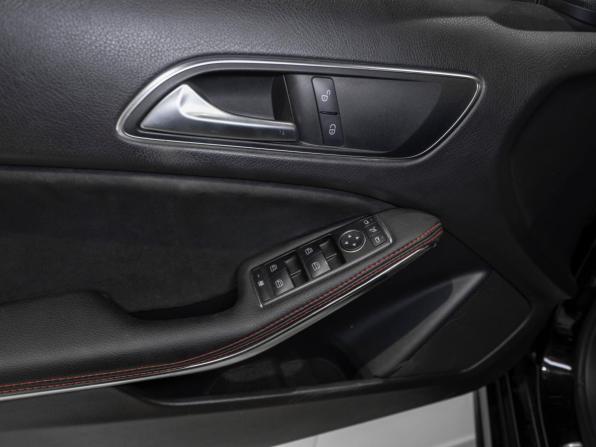 Mercedes-Benz A-Класс III (W176) с пробегом 2014 года, цена 1 350 000 рублей, 221109 км, хэтчбек, Автокод Объявления