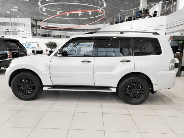 Mitsubishi Pajero IV Рестайлинг 2 с пробегом 2020 года, цена 3 450 000 рублей, 82277 км, внедорожник, Автокод Объявления