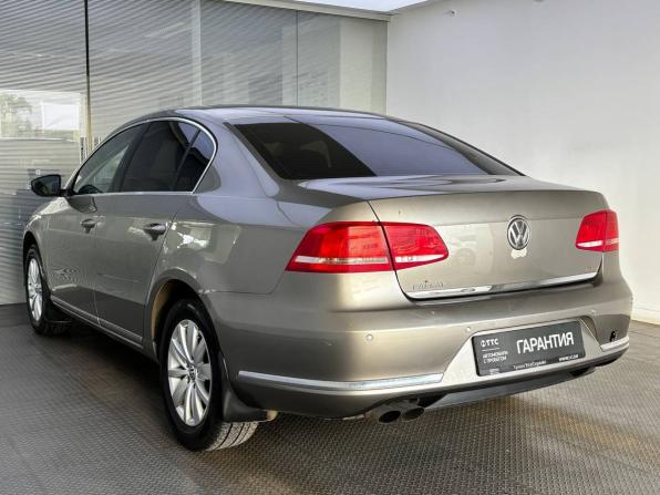 Volkswagen Passat B7 с пробегом 2012 года, цена 740 000 рублей, 236360 км, седан, Автокод Объявления