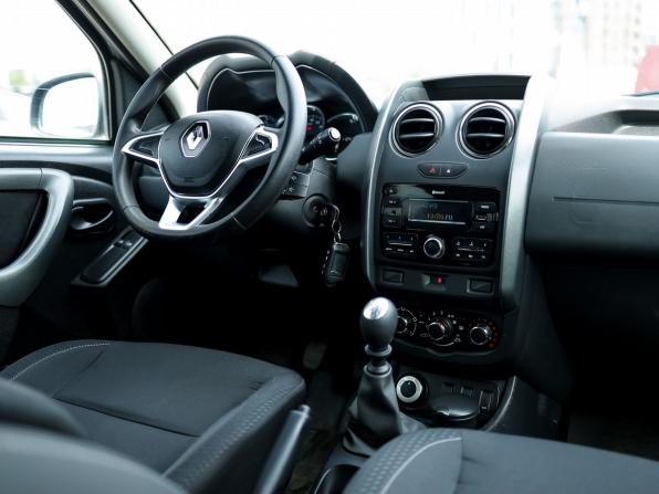 Renault Duster I Рестайлинг с пробегом 2019 года, цена 1 429 000 рублей, 110473 км, внедорожник, Автокод Объявления