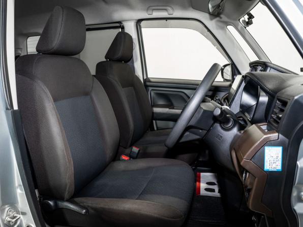 Toyota Roomy I Рестайлинг с пробегом 2021 года, цена 1 030 000 рублей, 81600 км, микровэн, Автокод Объявления