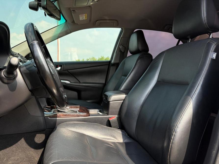 Toyota Camry VII (XV50) Рестайлинг Набережные Челны  - изображение 12