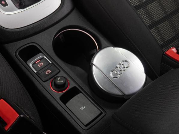 Audi Q3 I (8U) Рестайлинг с пробегом 2015 года, цена 2 140 000 рублей, 111000 км, внедорожник, Автокод Объявления