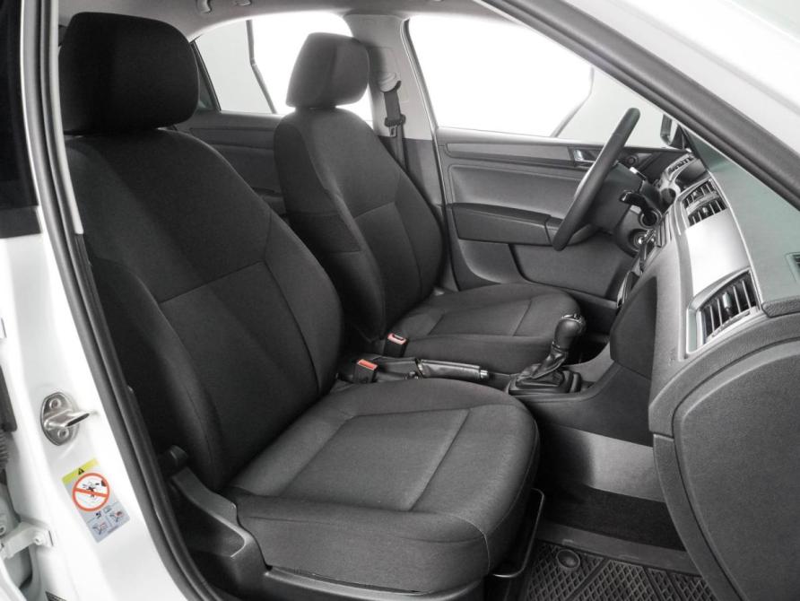 Skoda Rapid I Рестайлинг Воронеж  - изображение 8
