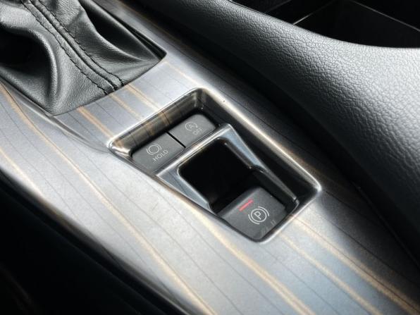 Toyota Avalon V с пробегом 2021 года, цена 2 650 000 рублей, 109575 км, седан, Автокод Объявления