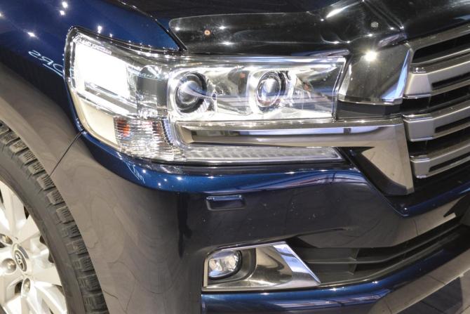 Toyota Land Cruiser 200 Series Рестайлинг 2 с пробегом 2016 года, цена 7 350 000 рублей, 120551 км, внедорожник, Автокод Объявления