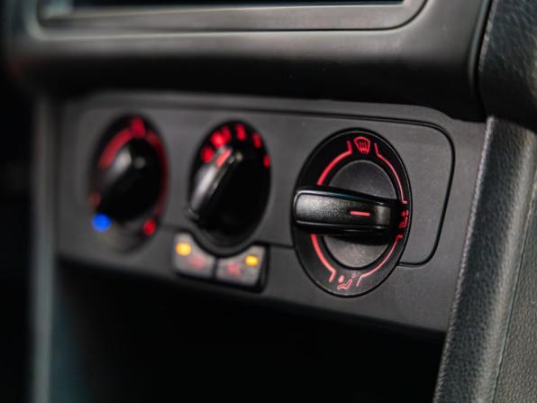 Volkswagen Polo V Рестайлинг с пробегом 2020 года, цена 1 428 000 рублей, 67732 км, седан, Автокод Объявления