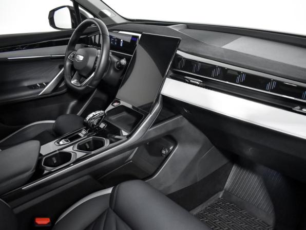 Geely Atlas II с пробегом 2023 года, цена 2 799 000 рублей, 26633 км, внедорожник, Автокод Объявления