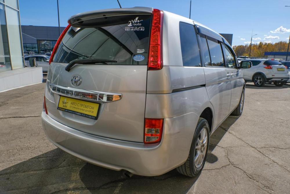 Toyota ISis I Рестайлинг Иркутск  - изображение 5
