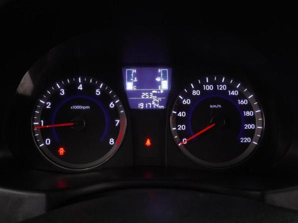 Hyundai Solaris I Рестайлинг с пробегом 2014 года, цена 929 000 рублей, 191774 км, седан, Автокод Объявления