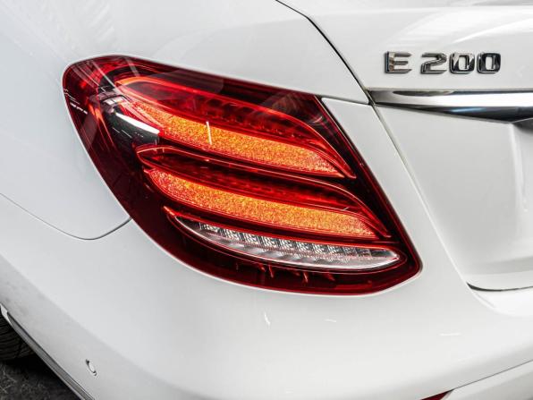 Mercedes-Benz E-Класс V (W213 S213 C238) с пробегом 2016 года, цена 3 235 000 рублей, 136928 км, седан, Автокод Объявления
