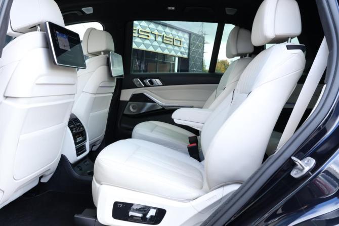 BMW X7 I (G07) с пробегом 2021 года, цена 9 800 000 рублей, 59606 км, внедорожник, Автокод Объявления