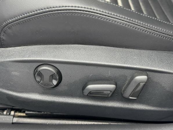 Volkswagen Passat B8 с пробегом 2015 года, цена 1 648 000 рублей, 125014 км, седан, Автокод Объявления