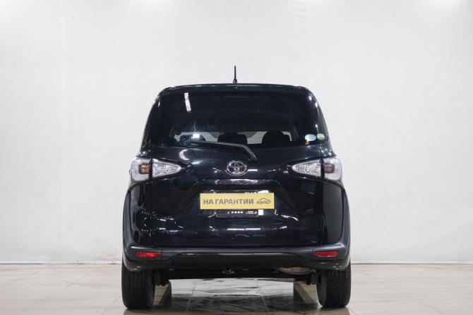 Toyota Sienta II с пробегом 2016 года, цена 1 249 000 рублей, 101300 км, компактвэн, Автокод Объявления