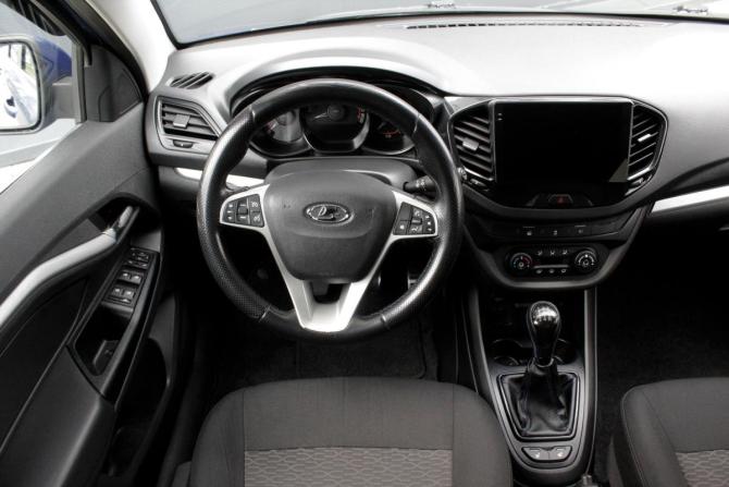 Lada (ВАЗ) Vesta I с пробегом 2021 года, цена 1 075 000 рублей, 136259 км, седан, Автокод Объявления
