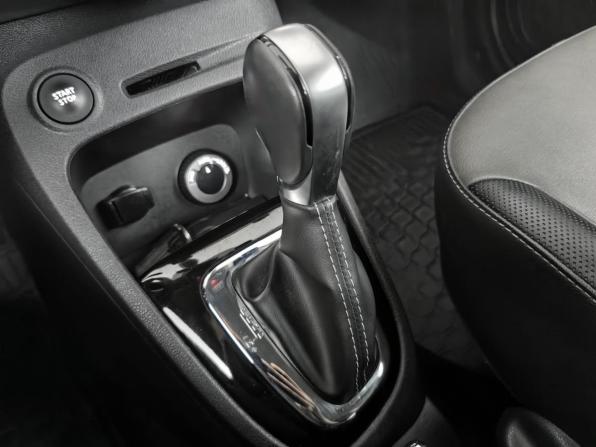 Renault Kaptur I с пробегом 2018 года, цена 1 649 000 рублей, 78595 км, внедорожник, Автокод Объявления