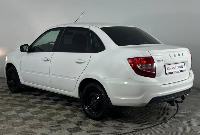 Lada (ВАЗ) Granta I Рестайлинг с пробегом 2023 года, цена 770 000 рублей, 34355 км, лифтбек, Автокод Объявления