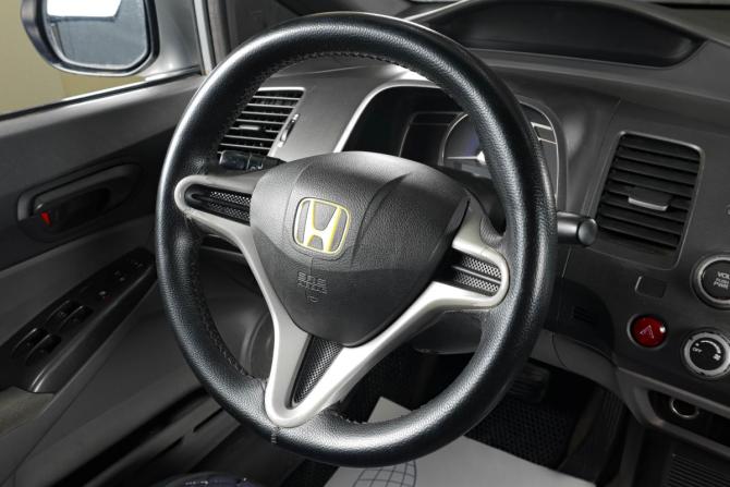 Honda Civic VIII с пробегом 2007 года, цена 859 000 рублей, 337000 км, седан, Автокод Объявления