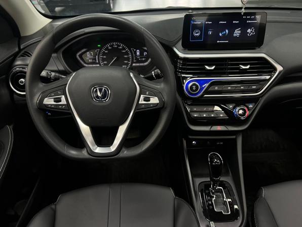Changan Alsvin с пробегом 2024 года, цена 1 570 000 рублей, 4112 км, седан, Автокод Объявления