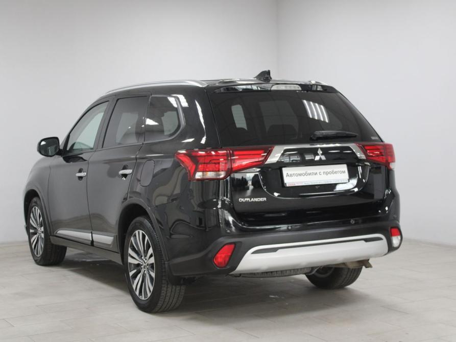 Mitsubishi Outlander III Рестайлинг 3 Старый Оскол  - изображение 4