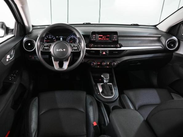 Kia K3 II Рестайлинг с пробегом 2021 года, цена 2 115 000 рублей, 133248 км, седан, Автокод Объявления