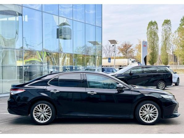 Toyota Camry VIII (XV70) с пробегом 2021 года, цена 2 950 000 рублей, 176229 км, седан, Автокод Объявления