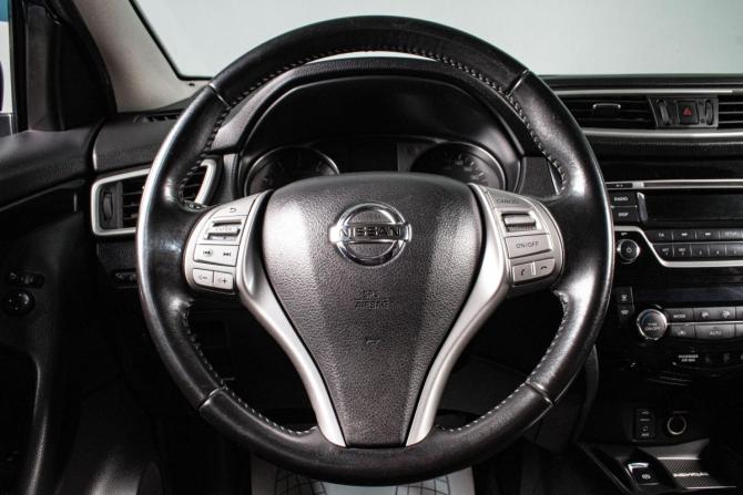 Nissan Qashqai II с пробегом 2016 года, цена 1 689 000 рублей, 90100 км, внедорожник, Автокод Объявления