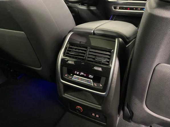 BMW X7 I (G07) Рестайлинг с пробегом 2024 года, цена 13 797 000 рублей, 74331 км, внедорожник, Автокод Объявления